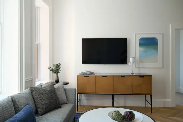 One Bedroom Loft – The Docents Collection