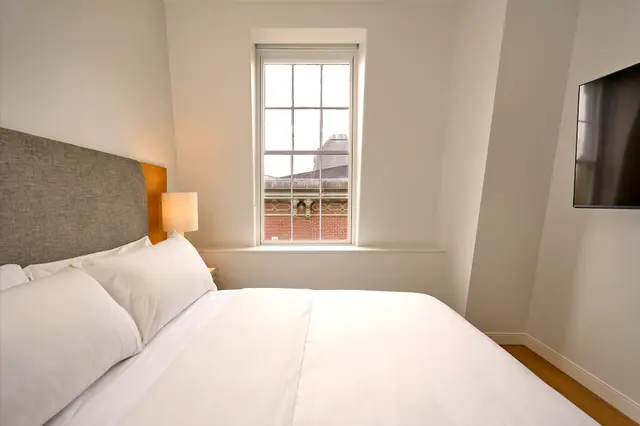 One Bedroom Loft — apartment at The Docents Collection, Portland — photo 3 of 4