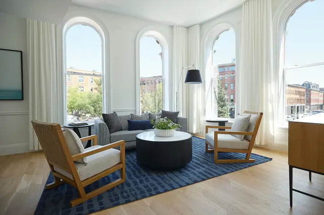 Two Bedroom Corner Loft with Park Views — apartment at The Docents Collection, Portland — photo 2 of 7