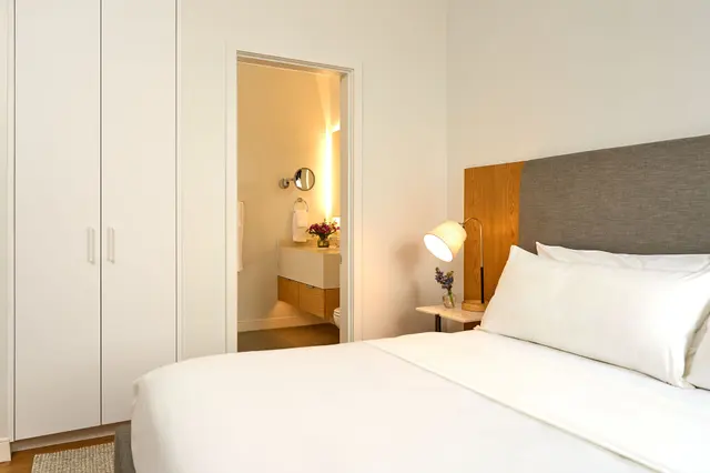 Two Bedroom Loft — apartment at The Docents Collection, Portland — photo 3 of 7