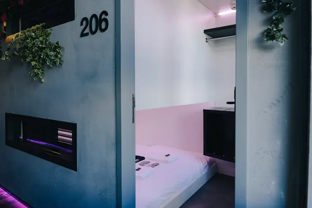 Cube | Middle floor – THIS HO(S)TEL