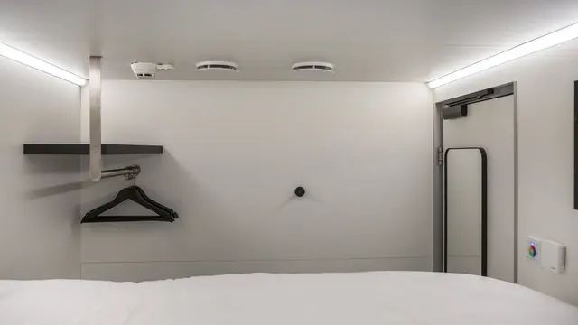 Cube | Near bathroom – THIS HO(S)TEL