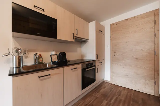 1 Bedroom Apartment M | South facing — accommodation at Wellness Aparthotel Panorama Alpin und Pitztal Living, Jerzens im Pitztal — photo 3 of 4