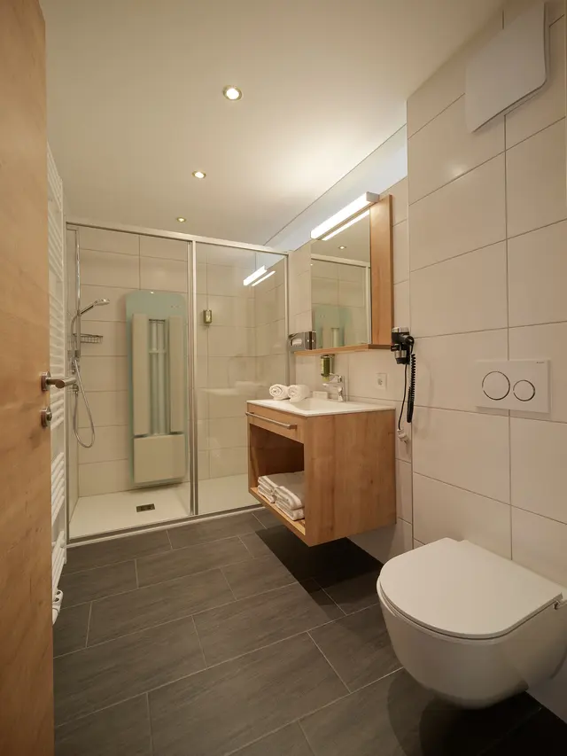 1 Bedroom Apartment S | Second floor | PL — accommodation at Wellness Aparthotel Panorama Alpin und Pitztal Living, Jerzens im Pitztal — photo 3 of 4