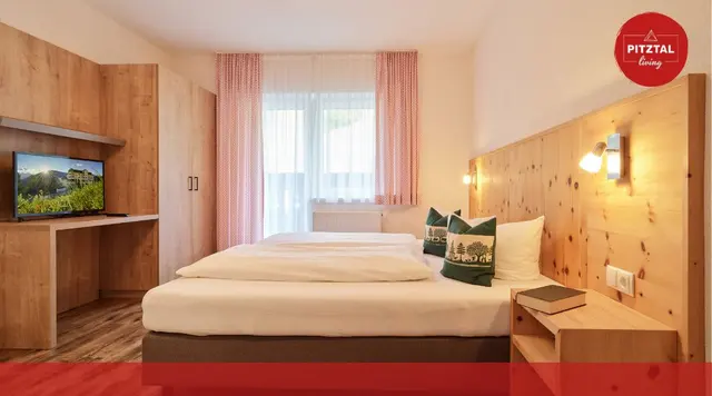 2 Bedoom Apartment L | In room Wellness | PL – Wellness Aparthotel Panorama Alpin und Pitztal Living