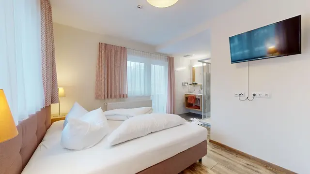 2 Bedoom Apartment L | In room Wellness | PL — accommodation at Wellness Aparthotel Panorama Alpin und Pitztal Living, Jerzens im Pitztal — photo 2 of 6