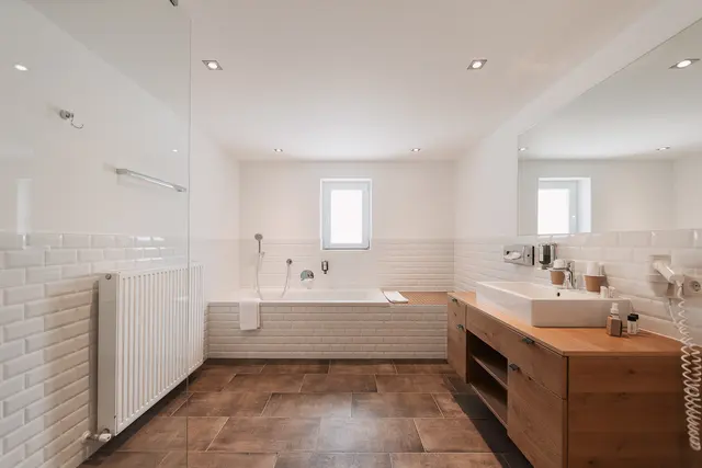 2 Bedroom Apartment L | First floor — accommodation at Wellness Aparthotel Panorama Alpin und Pitztal Living, Jerzens im Pitztal — photo 5 of 7