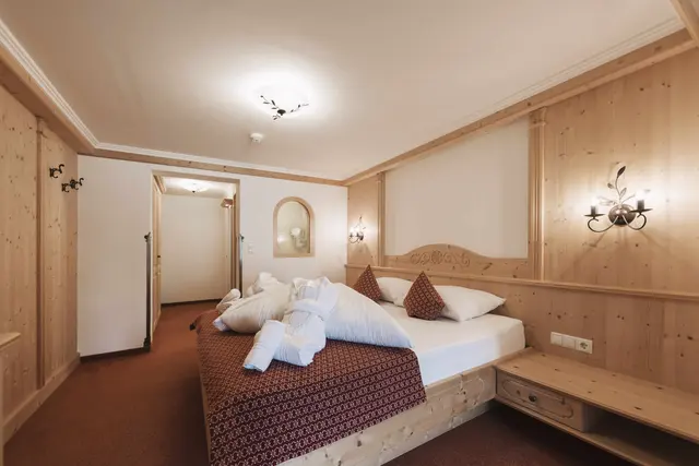 2 Bedroom Apartment XL — accommodation at Wellness Aparthotel Panorama Alpin und Pitztal Living, Jerzens im Pitztal — photo 2 of 3
