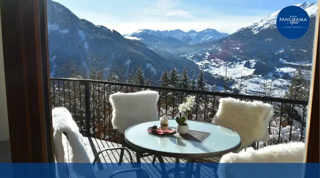 3 Bedroom Apartment XXL – Wellness Aparthotel Panorama Alpin und Pitztal Living