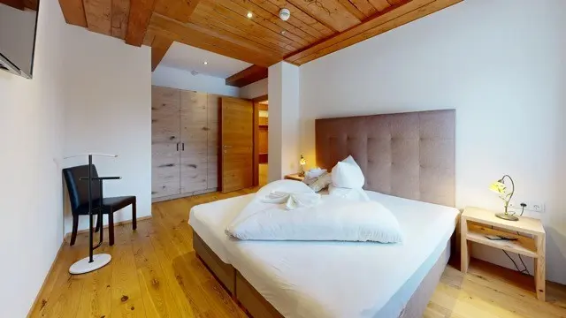 3 Bedroom Apartment XXL — accommodation at Wellness Aparthotel Panorama Alpin und Pitztal Living, Jerzens im Pitztal — photo 7 of 9