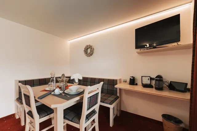 Studio M | Mountain view — accommodation at Wellness Aparthotel Panorama Alpin und Pitztal Living, Jerzens im Pitztal — photo 3 of 7