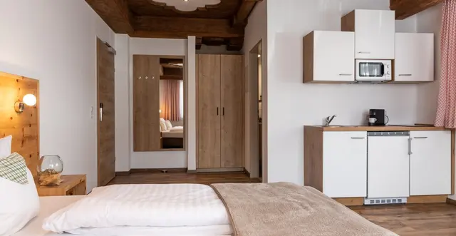 Studio S | Valley view | PL — accommodation at Wellness Aparthotel Panorama Alpin und Pitztal Living, Jerzens im Pitztal — photo 2 of 4