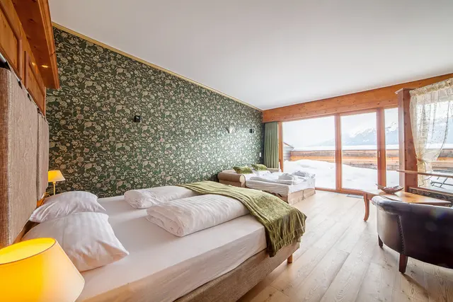 Studio Wellness | Large terrace, private sauna, panorama view — accommodation at Wellness Aparthotel Panorama Alpin und Pitztal Living, Jerzens im Pitztal — photo 6 of 10