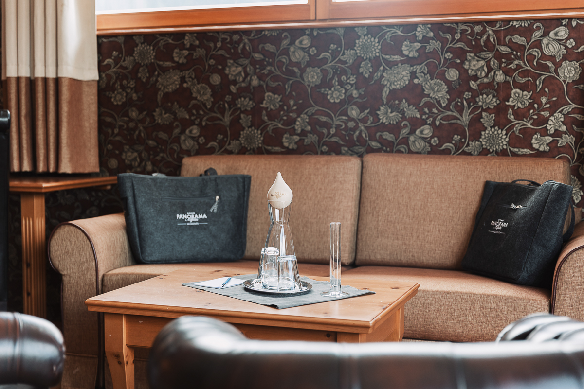 Studio Wellness | Large terrace, private sauna, panorama view — accommodation at Wellness Aparthotel Panorama Alpin und Pitztal Living, Jerzens im Pitztal — photo 5 of 8